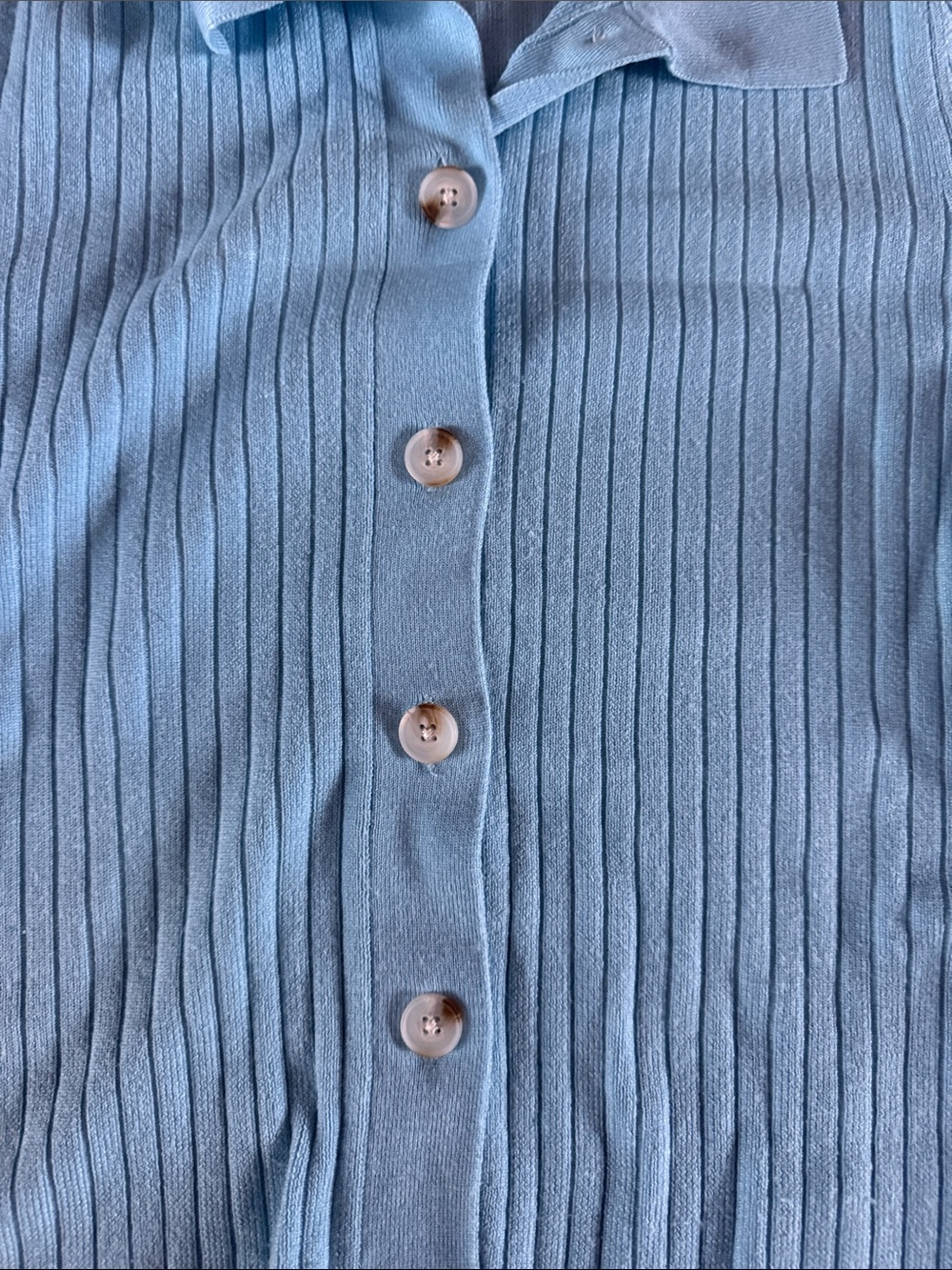 Light Blue Short-Sleeve Ribbed Button-Front Cardigan - Picture 3 of 4